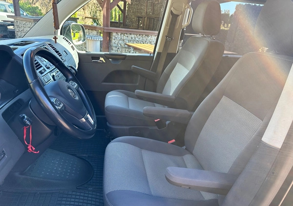 Volkswagen Caravelle cena 115000 przebieg: 178332, rok produkcji 2014 z Garwolin małe 742